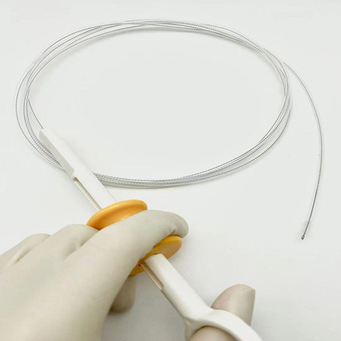 Brosse endoscopique chirurgicale de cytologie pour la longueur de échantillonnage de brosse de 10mm